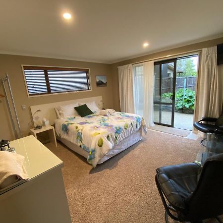 אומראמה Bigsky Bed And Breakfast מראה חיצוני תמונה